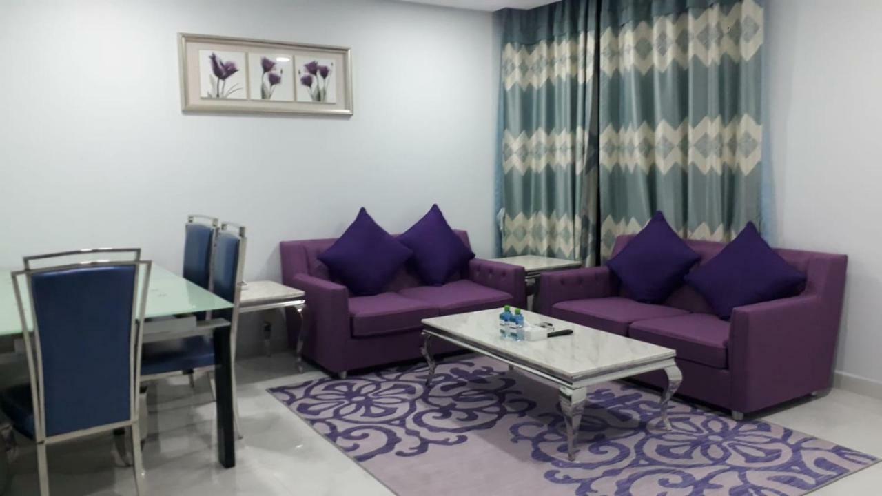 Swan Towers Aparthotel Manama Eksteriør bilde